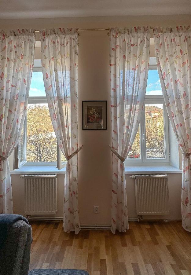 קרלובי וארי Apartment Bohemia מראה חיצוני תמונה