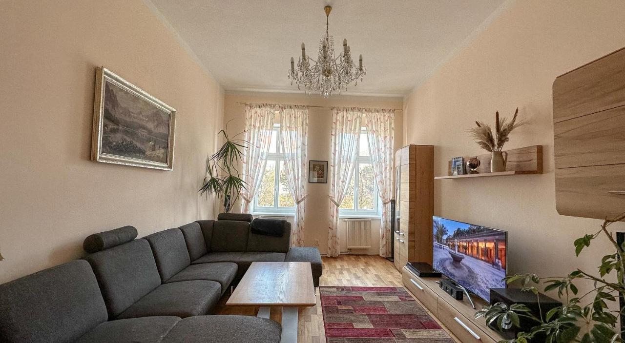 קרלובי וארי Apartment Bohemia מראה חיצוני תמונה